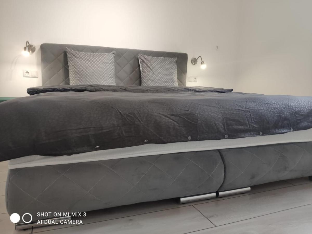 Apartalux Oradea Lejlighed Eksteriør billede